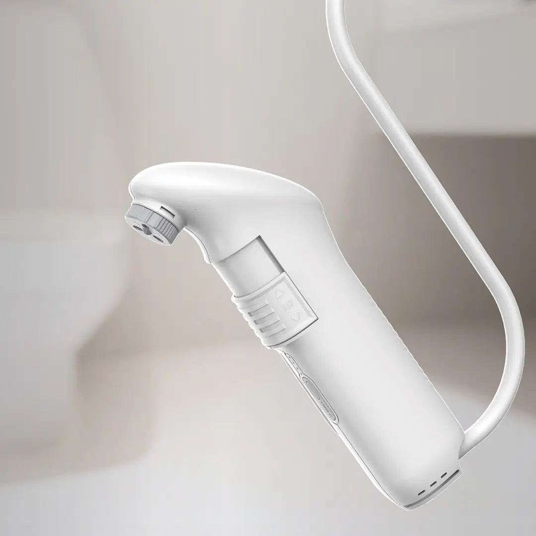 Green Lion Portable Travel Bidet Pro with Tank